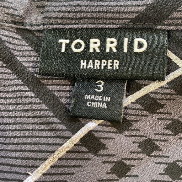 Plaid Top by Torrid - Picture 4 of 8